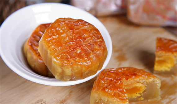 蛋黄月饼